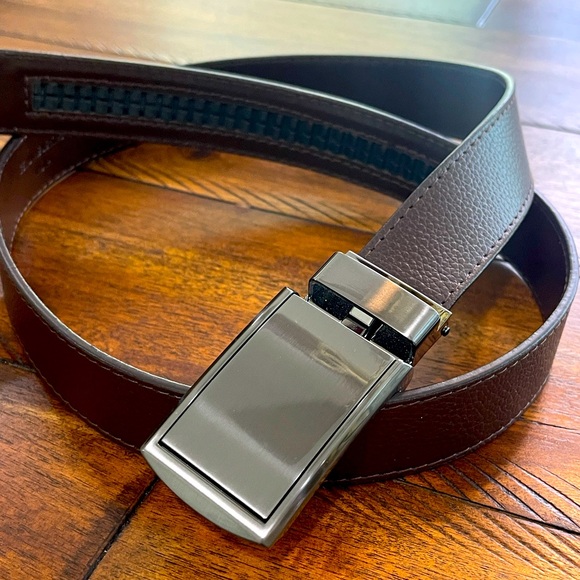 SlideBelts Men's Genuine Leather Brown Belt with Gunmetal  Buckle Adjustable 34 - Picture 1 of 16
